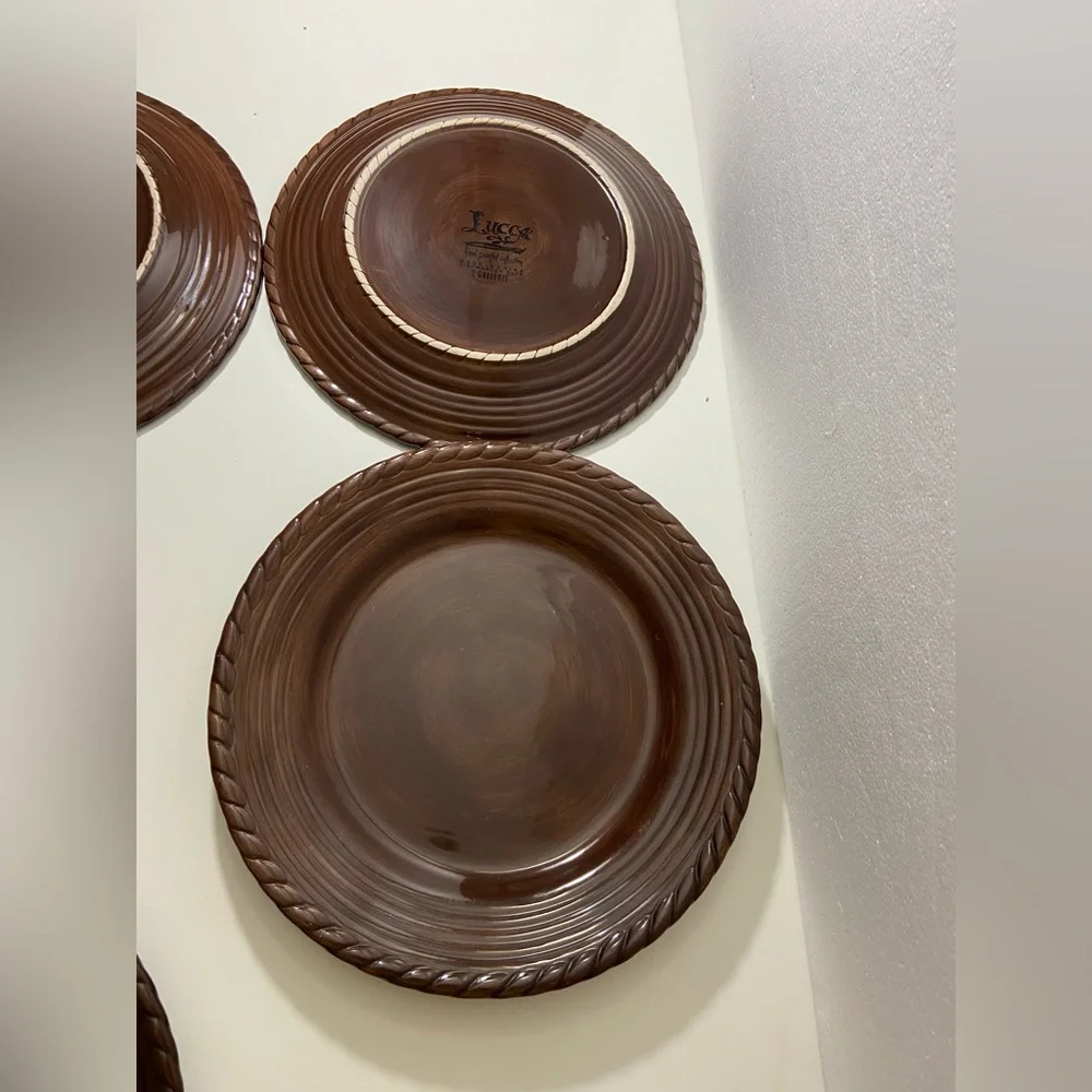 Lucca Z Gallerie 4 Dinner Plates Hand Painted Rope Rim Collection